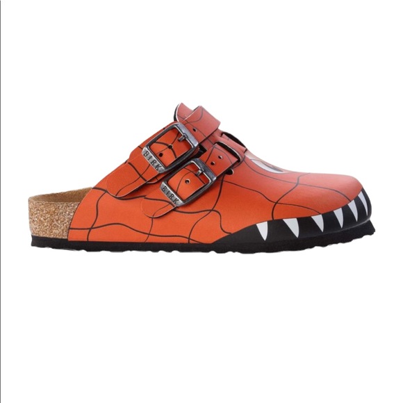 heel sandals square toe